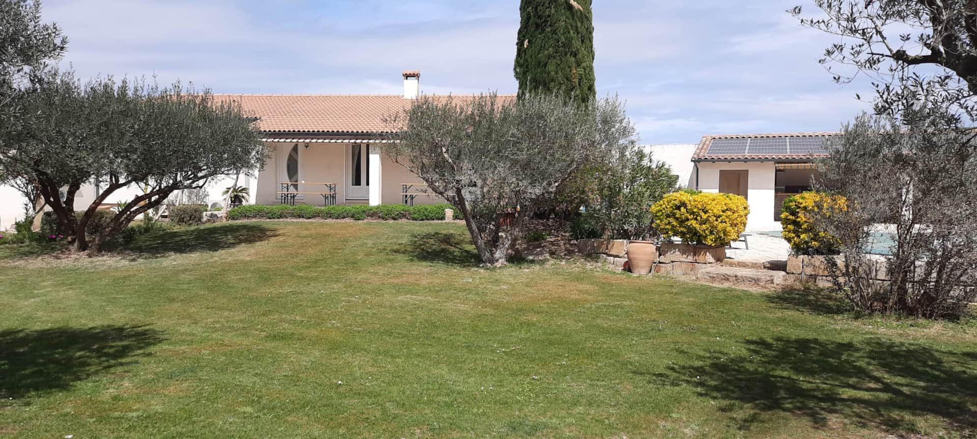 Villa l'Estel piscine 1