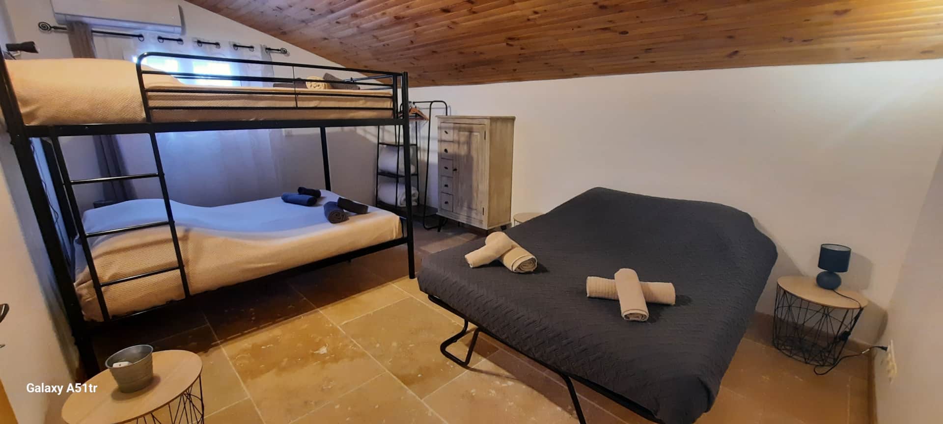 1665f292-96e8-4cc6-a632-5e64f3c76f3e